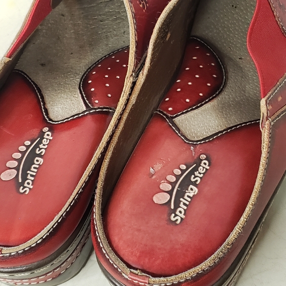 Spring Step L'Artiste Burbank Red Slip-On Leather Clogs Size 39 US 8.5 - Picture 6 of 8